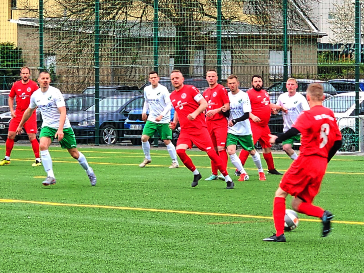 Kantersieg gegen Großobringen - Erste gewinnt 9:0