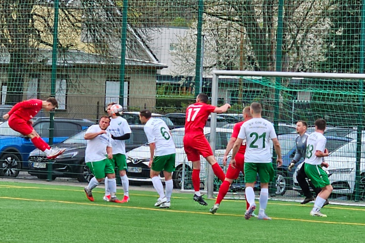 Kantersieg gegen Großobringen - Erste gewinnt 9:0