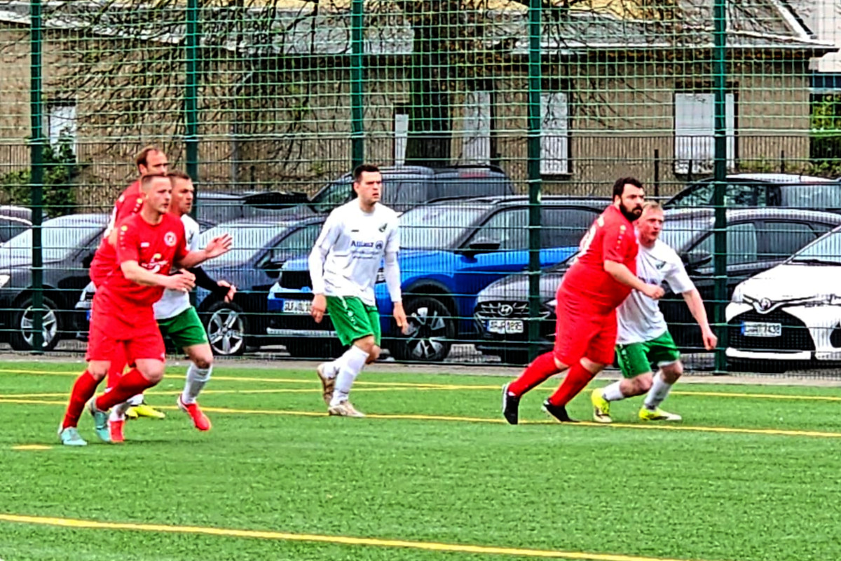 Kantersieg gegen Großobringen - Erste gewinnt 9:0