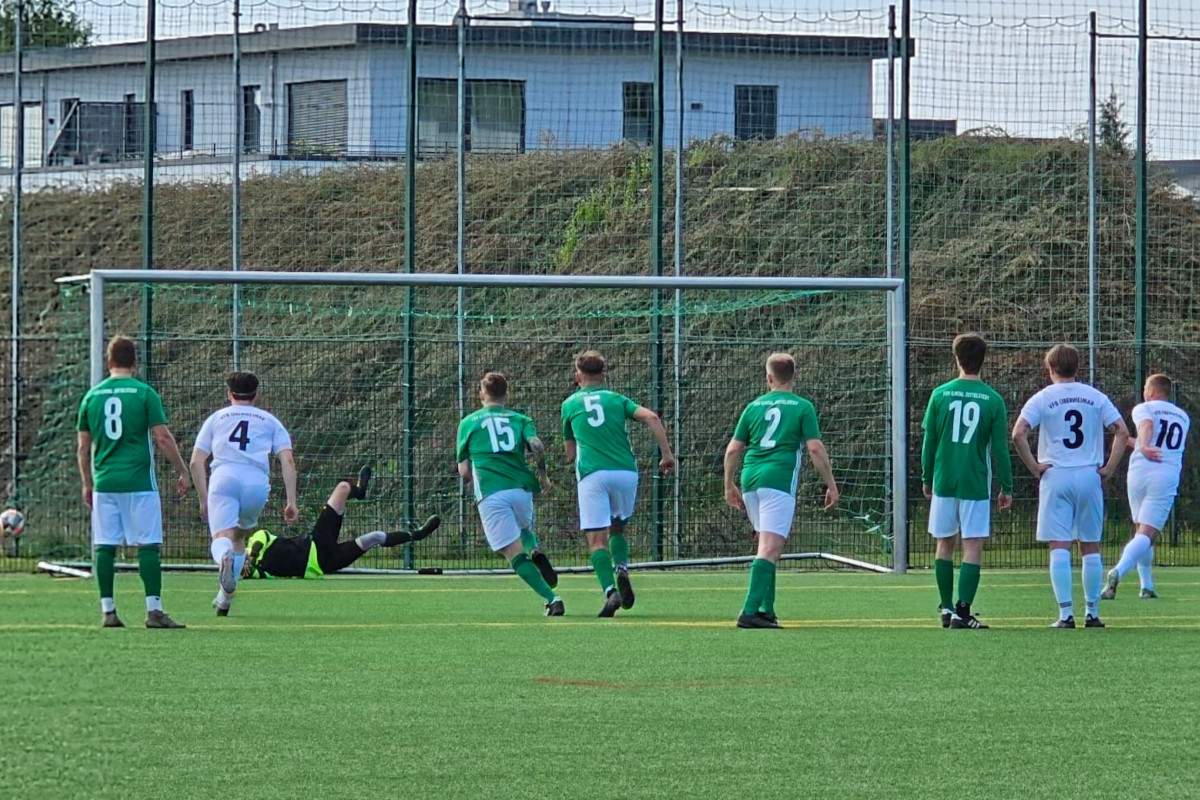 Heimsieg gegen Zottelstedt - Erste gewinnt 7:0