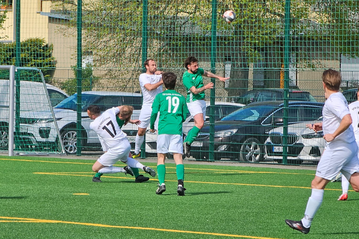 Heimsieg gegen Zottelstedt - Erste gewinnt 7:0