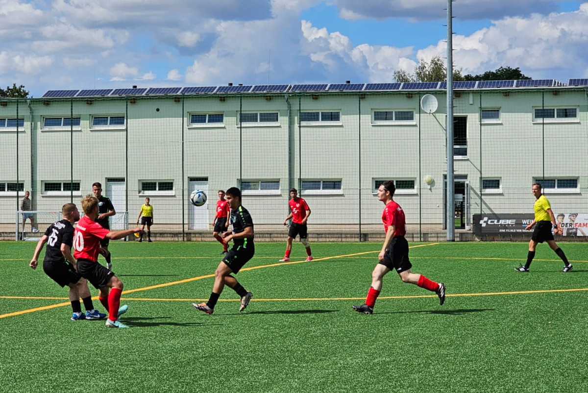Knapper Sieg gegen Triptis Knapper Sieg gegen Triptis