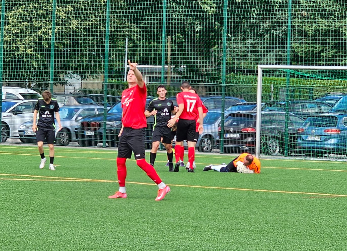 Knapper Sieg gegen Triptis Knapper Sieg gegen Triptis