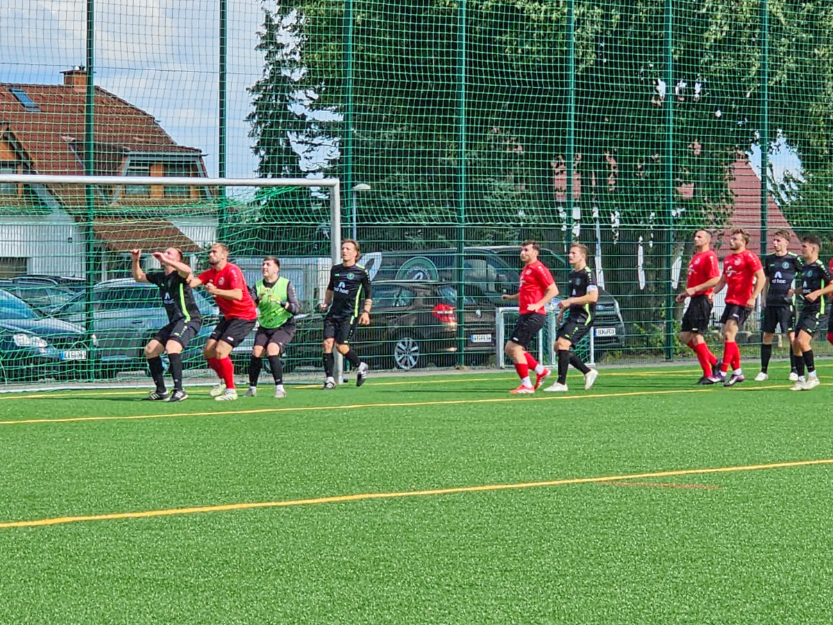 Knapper Sieg gegen Triptis Knapper Sieg gegen Triptis