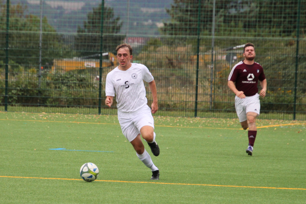 Starker Heimsieg zum Auftakt - Erste gewinnt 7:0 Starker Heimsieg zum Auftakt - Erste gewinnt 7:0