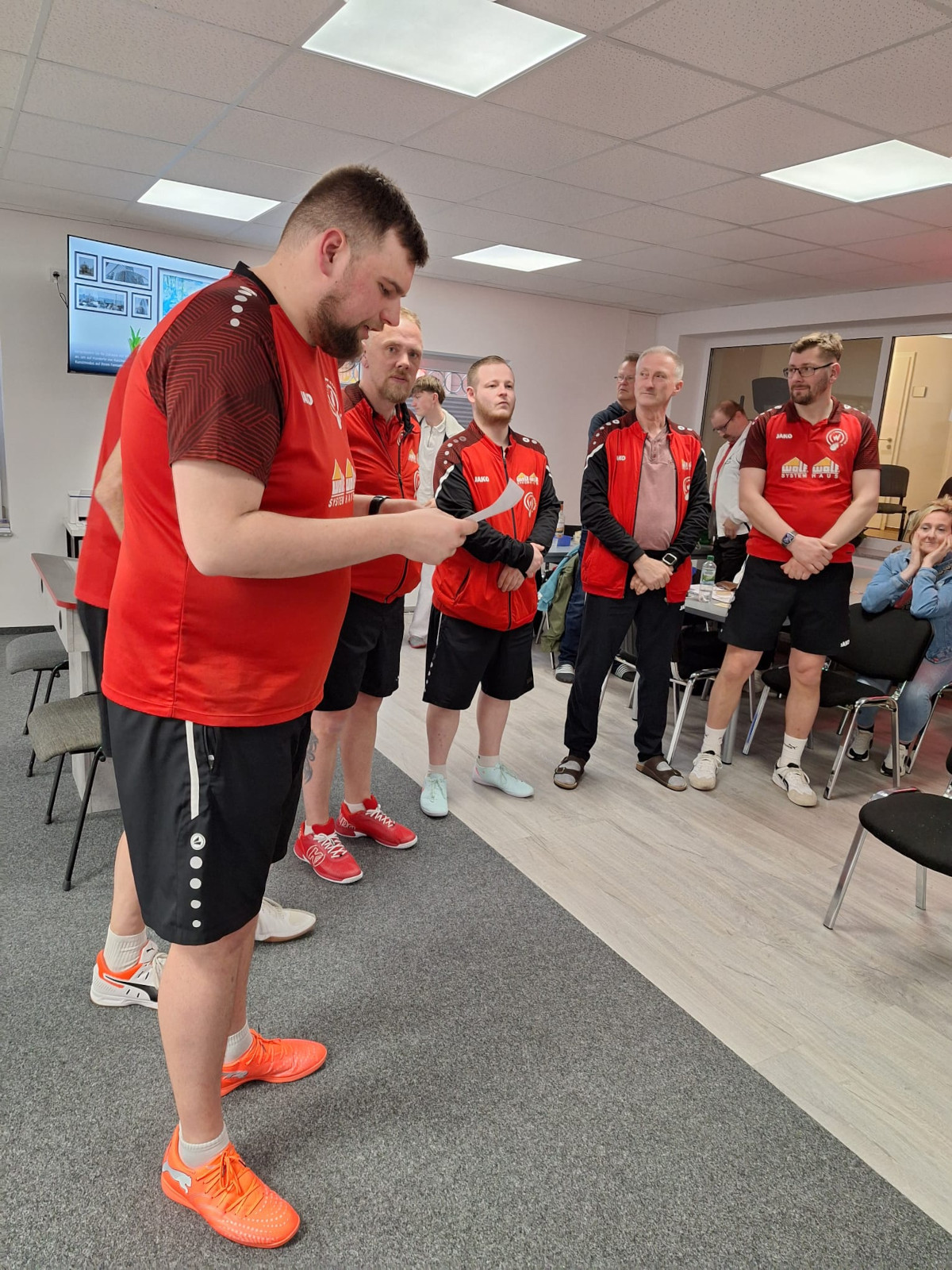 Klassenerhalt geschafft Klassenerhalt geschafft