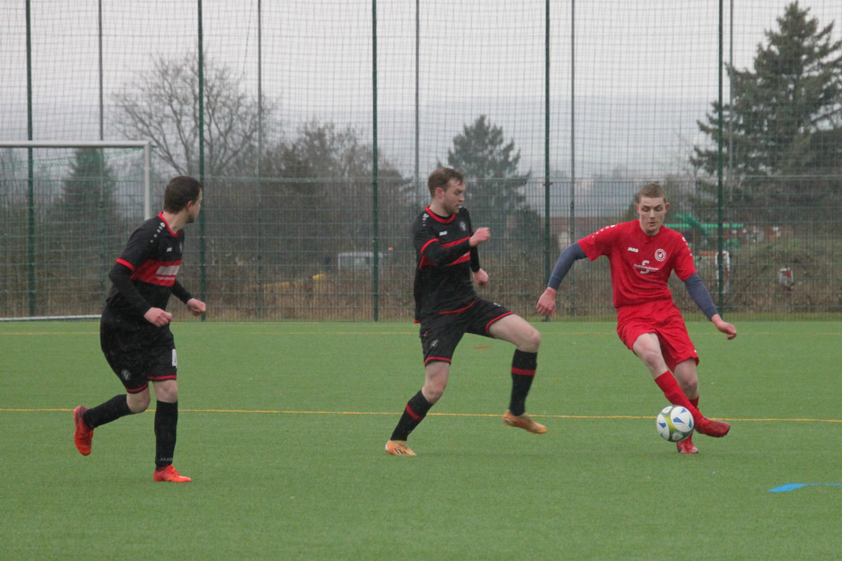 Erfolgsserie geht weiter - Zweite siegt verdient gegen Frankendorf Erfolgsserie geht weiter - Zweite siegt verdient gegen Frankendorf