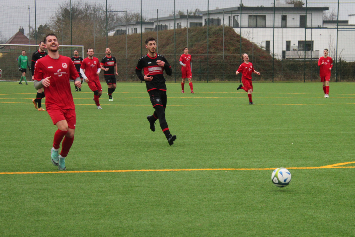 Erfolgsserie geht weiter - Zweite siegt verdient gegen Frankendorf Erfolgsserie geht weiter - Zweite siegt verdient gegen Frankendorf