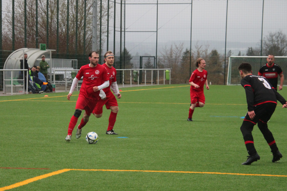 Erfolgsserie geht weiter - Zweite siegt verdient gegen Frankendorf Erfolgsserie geht weiter - Zweite siegt verdient gegen Frankendorf