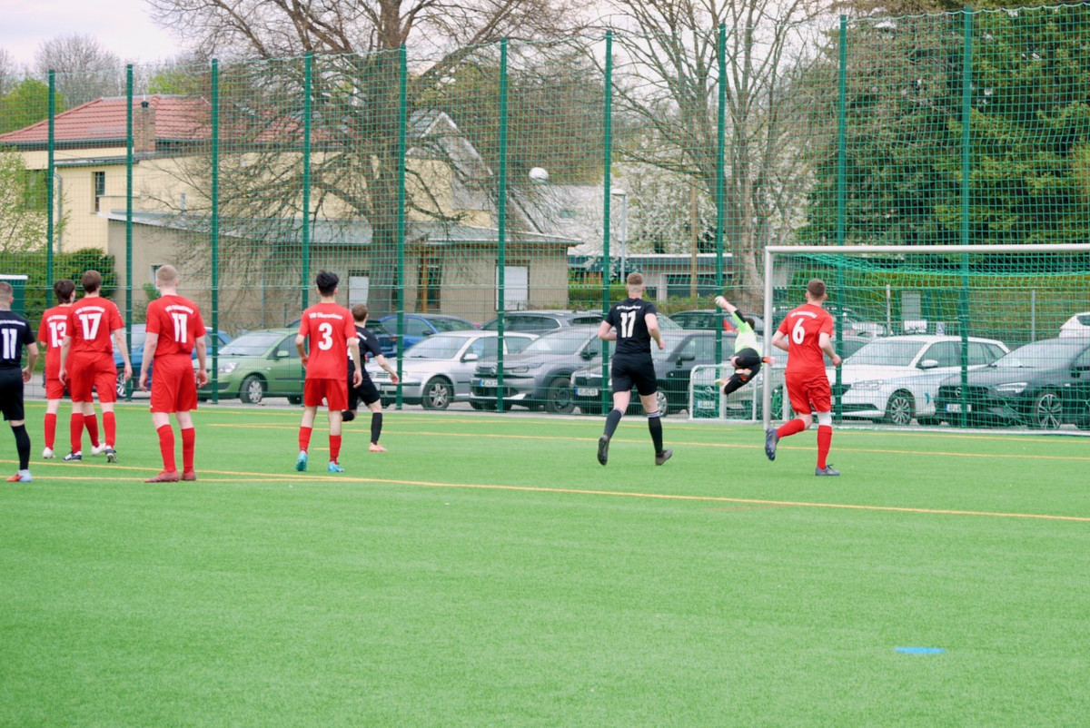 Unterhaltsames Remis gegen Berlstedt