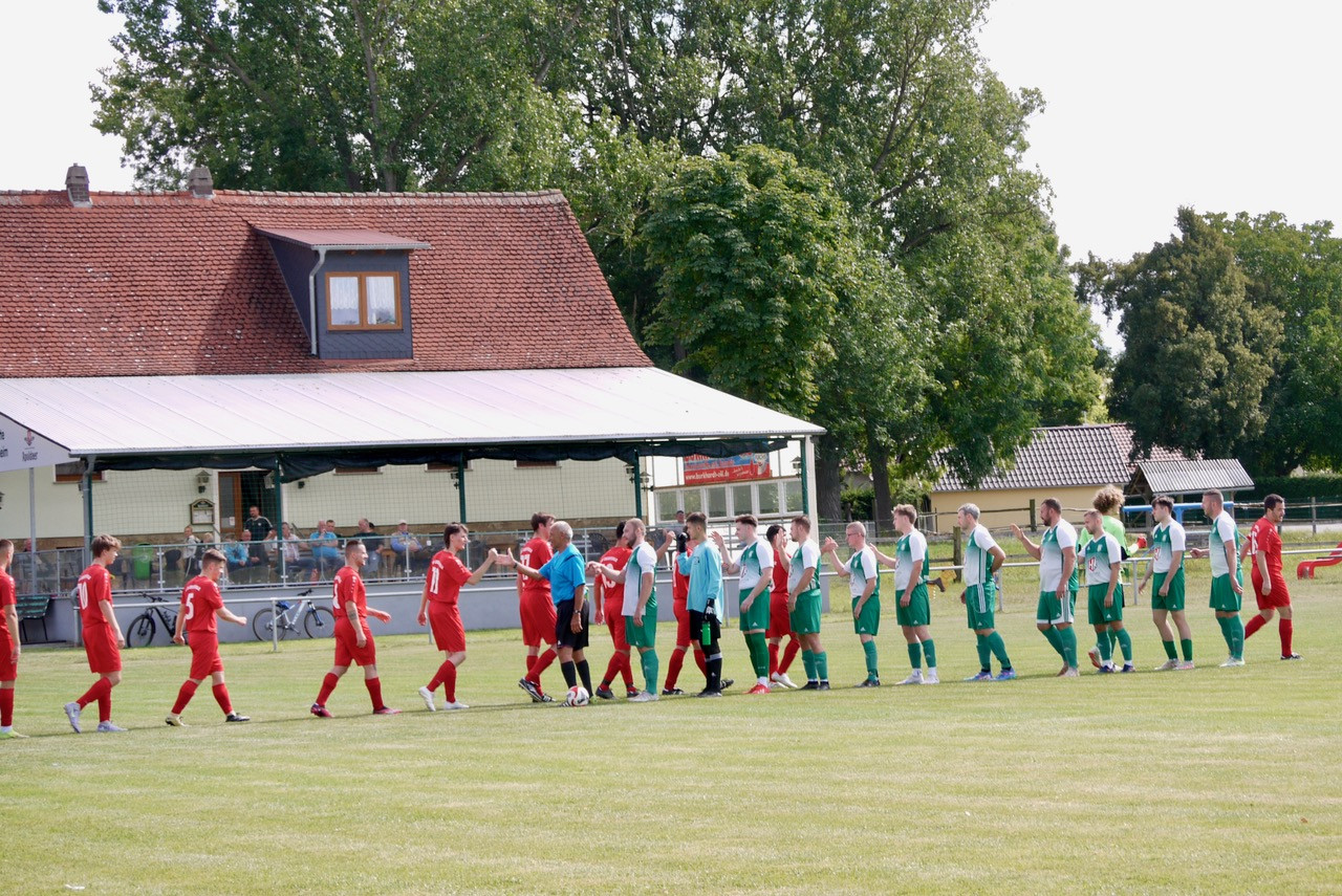Verdienter Auswärtssieg der Zweiten in letzter Minute