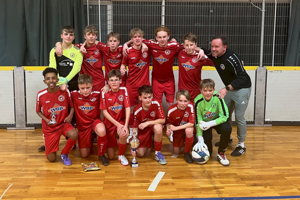 Turniersieg über Bande