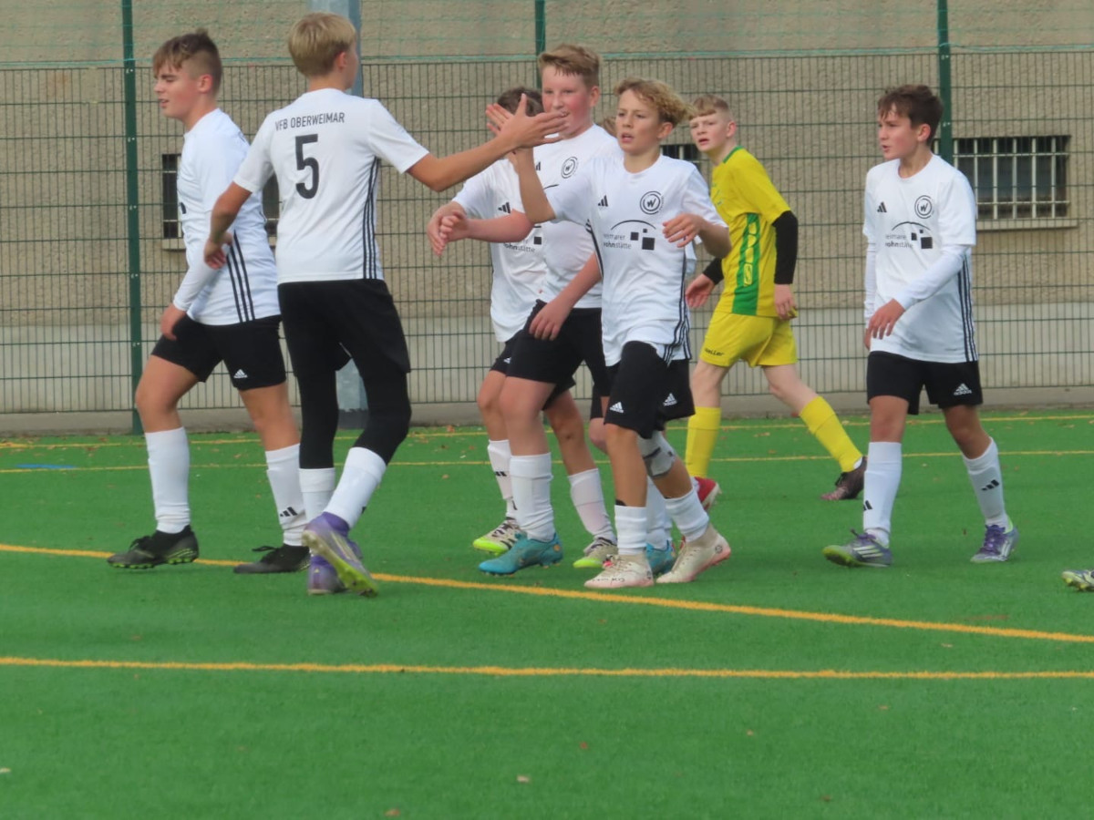 C1 berauscht sich an sich selbst C1 berauscht sich an sich selbst