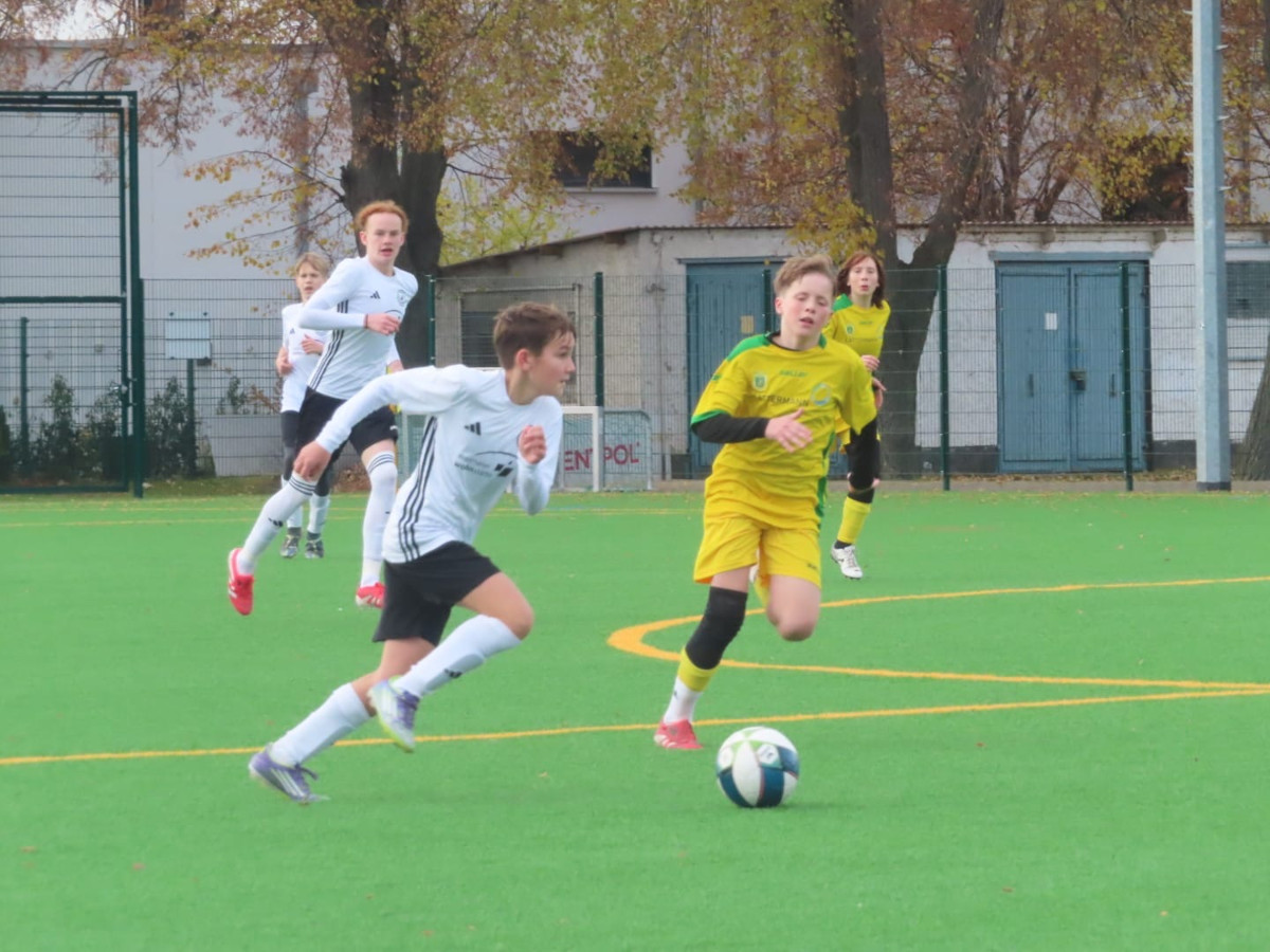 C1 berauscht sich an sich selbst C1 berauscht sich an sich selbst