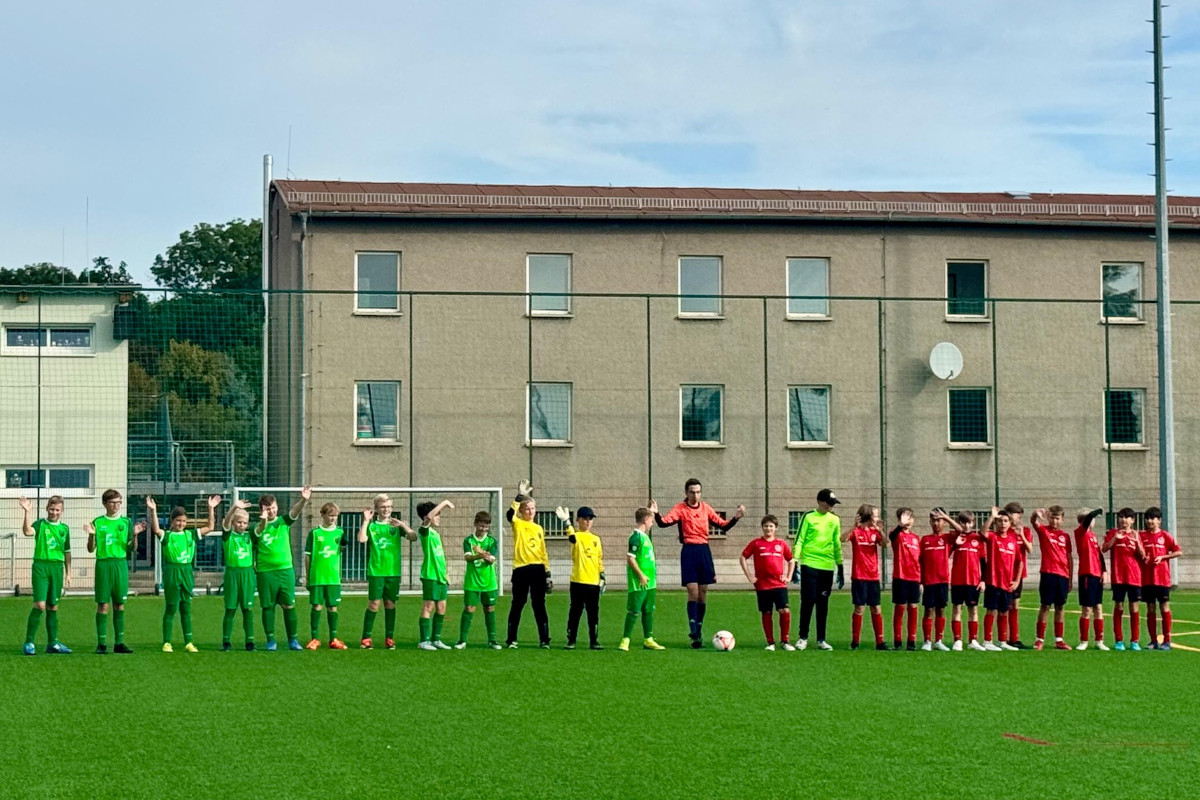 VfB Oberweimar D1-Junioren gewinnen souverän gegen den TSV 1928 Kromsdorf VfB Oberweimar D1-Junioren gewinnen souverän gegen den TSV 1928 Kromsdorf