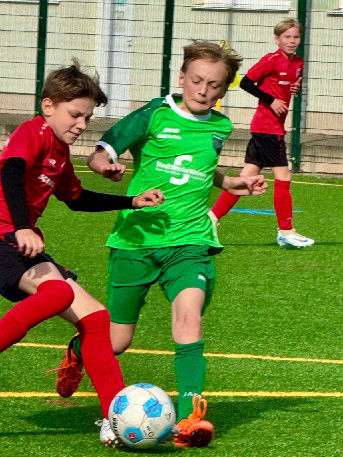 VfB Oberweimar D1-Junioren gewinnen souverän gegen den TSV 1928 Kromsdorf VfB Oberweimar D1-Junioren gewinnen souverän gegen den TSV 1928 Kromsdorf