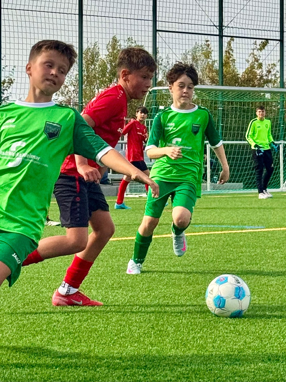 VfB Oberweimar D1-Junioren gewinnen souverän gegen den TSV 1928 Kromsdorf VfB Oberweimar D1-Junioren gewinnen souverän gegen den TSV 1928 Kromsdorf