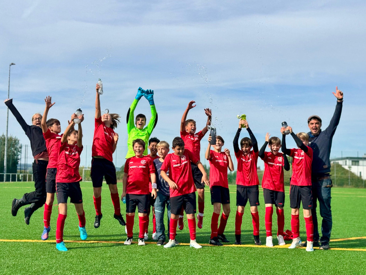 VfB Oberweimar D1-Junioren gewinnen souverän gegen den TSV 1928 Kromsdorf VfB Oberweimar D1-Junioren gewinnen souverän gegen den TSV 1928 Kromsdorf