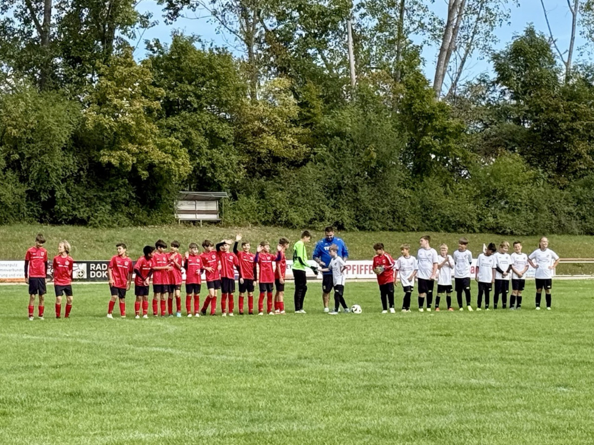 VfB Oberweimar D1 Junioren holen auswärts in Pfiffelbach nächsten Sieg - Tabellenführer VfB Oberweimar D1 Junioren holen auswärts in Pfiffelbach nächsten Sieg - Tabellenführer