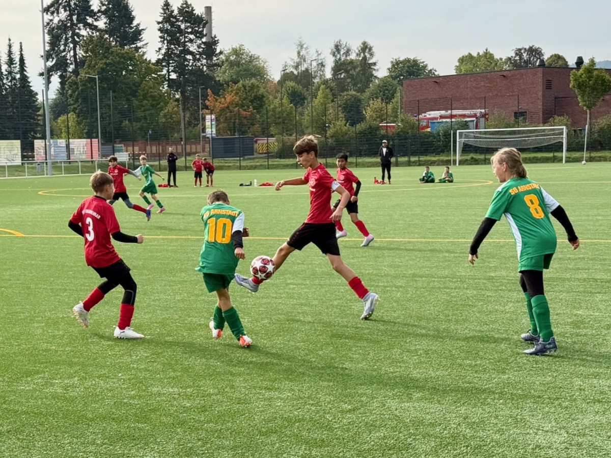 VfB Oberweimar D1 gewinnt 9:1 in Arnstadt