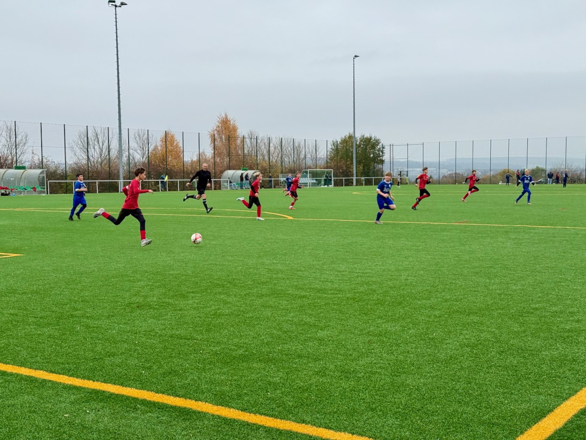 VfB Oberweimar D1-Junioren siegen 9:2 gegen Legefeld