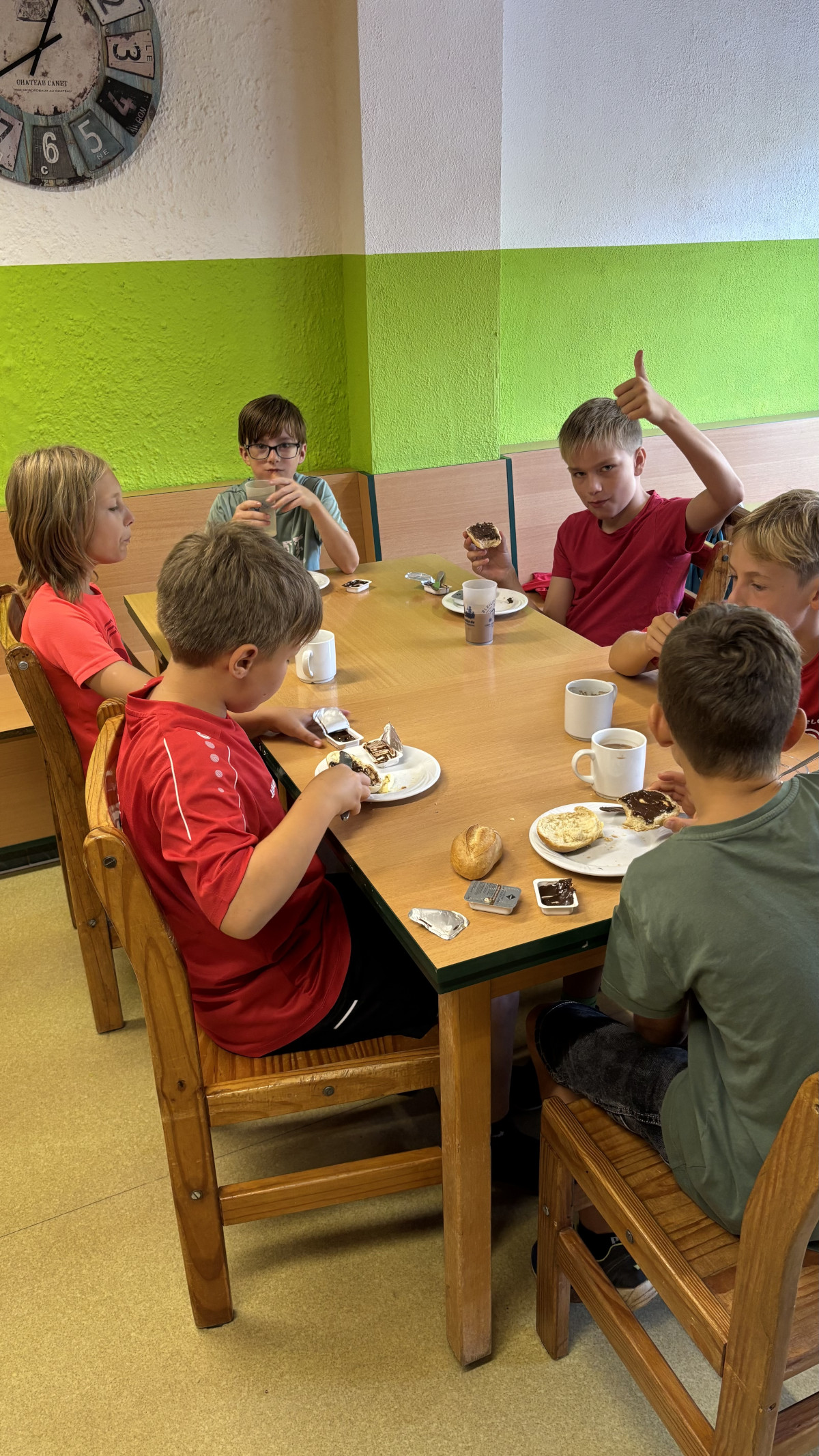 Trainingslager der D2 Junioren im Waldhof Finsterbergen Trainingslager der D2 Junioren im Waldhof Finsterbergen