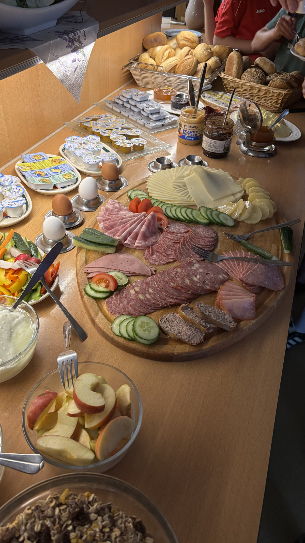 Trainingslager der D2 Junioren im Waldhof Finsterbergen Trainingslager der D2 Junioren im Waldhof Finsterbergen