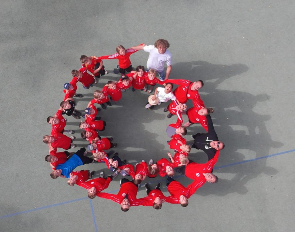 Trainingslager der D2 Junioren im Waldhof Finsterbergen Trainingslager der D2 Junioren im Waldhof Finsterbergen