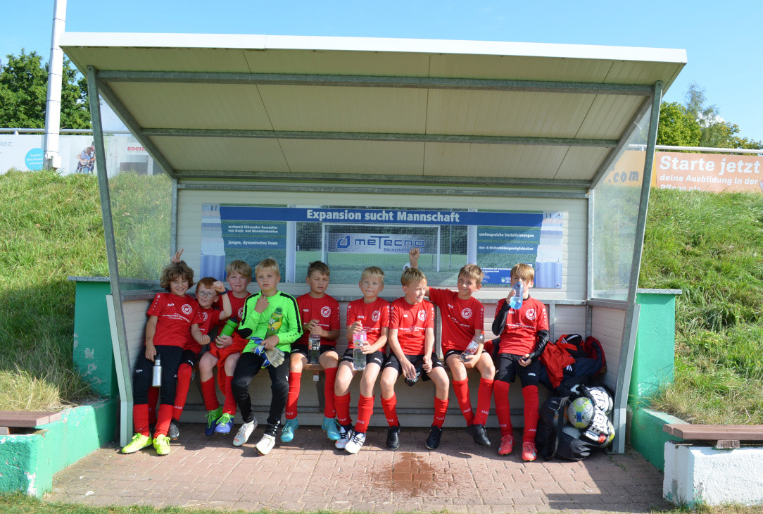 FSV Grün-Weiß Blankenhain - VfB Oberweimar 1. 6:1 FSV Grün-Weiß Blankenhain - VfB Oberweimar 1. 6:1