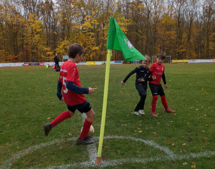 E1 siegt in Ettersburg