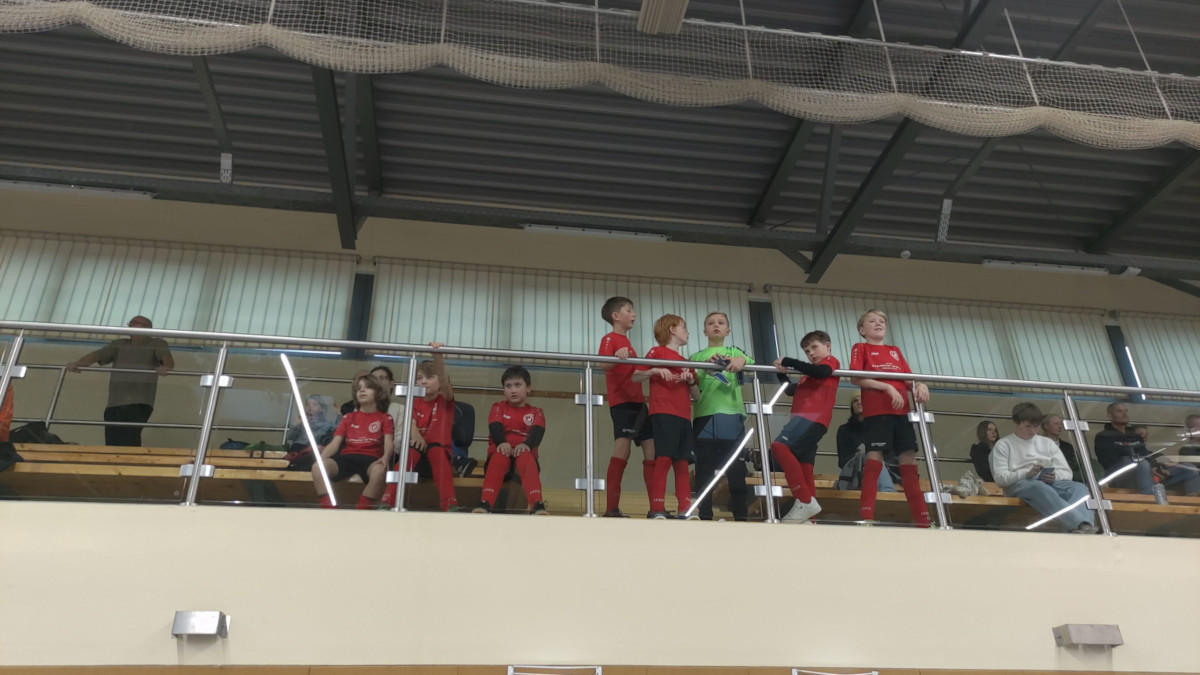 E1 mit Gruppensieg in der Vorrunde