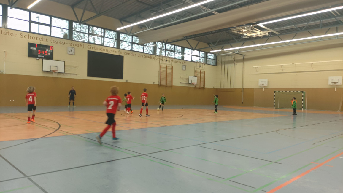 E1 mit Gruppensieg in der Vorrunde