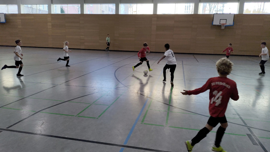 E-Junioren siegen zweimal in Futsal-Serie