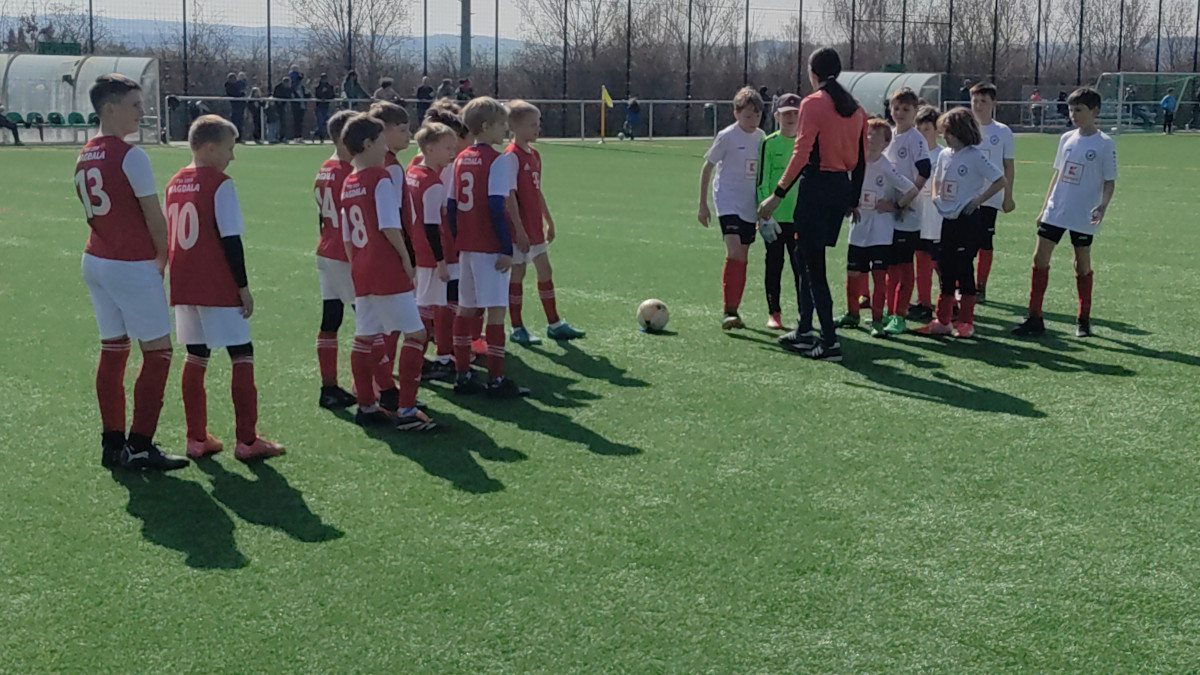 Magdala eine Nummert zu groß