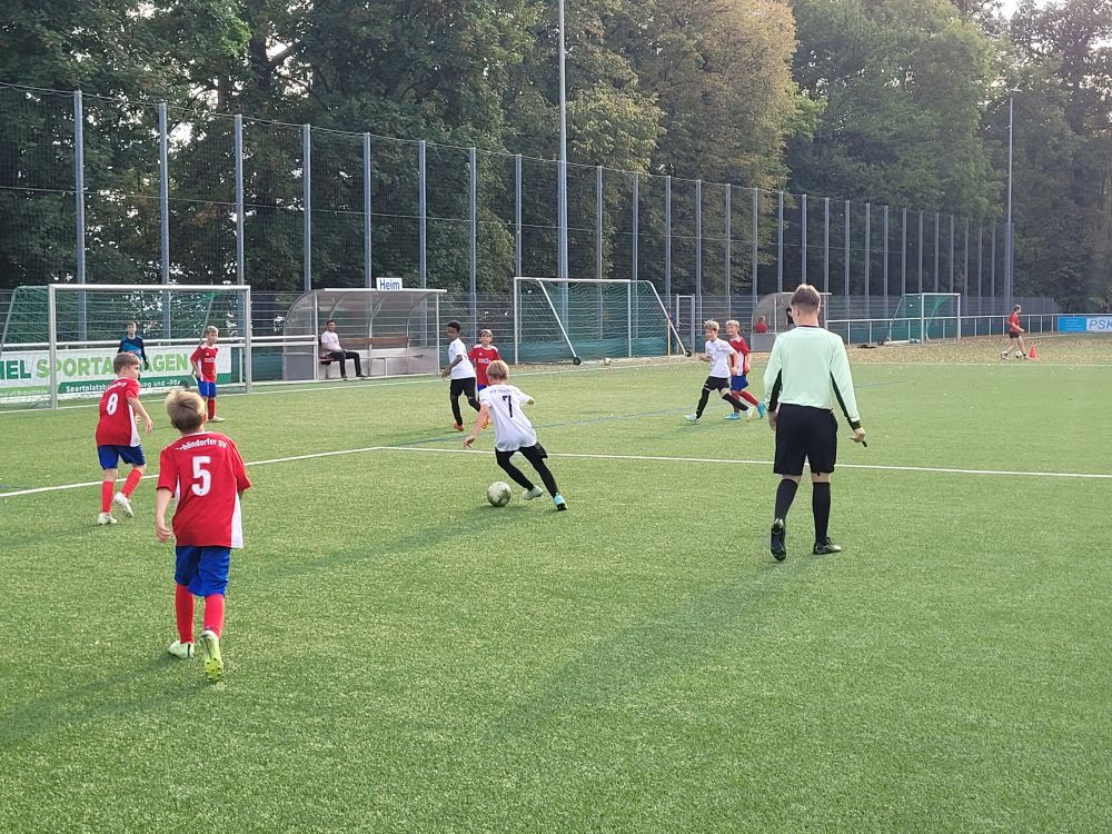 Souveräner Vorrundensieg für die E2 Junioren im Kreispokal Souveräner Vorrundensieg für die E2 Junioren im Kreispokal