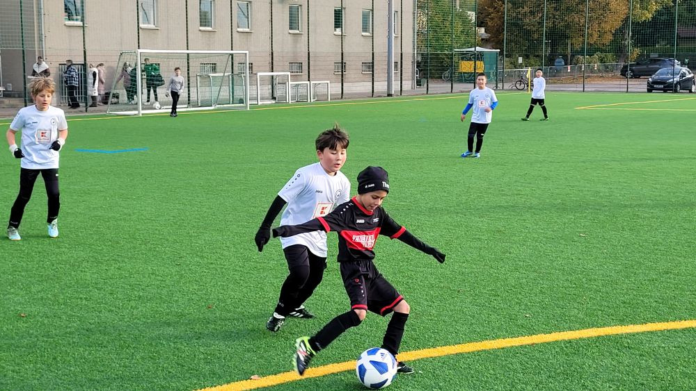 E2 Junioren – Einzug ins Pokal - Viertelfinale E2 Junioren – Einzug ins Pokal - Viertelfinale