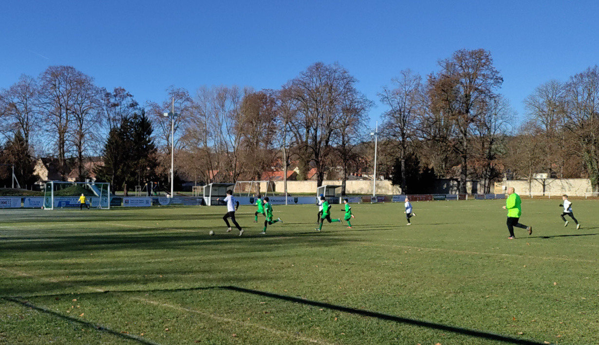 E2 fordert Spitzenreiter E2 fordert Spitzenreiter