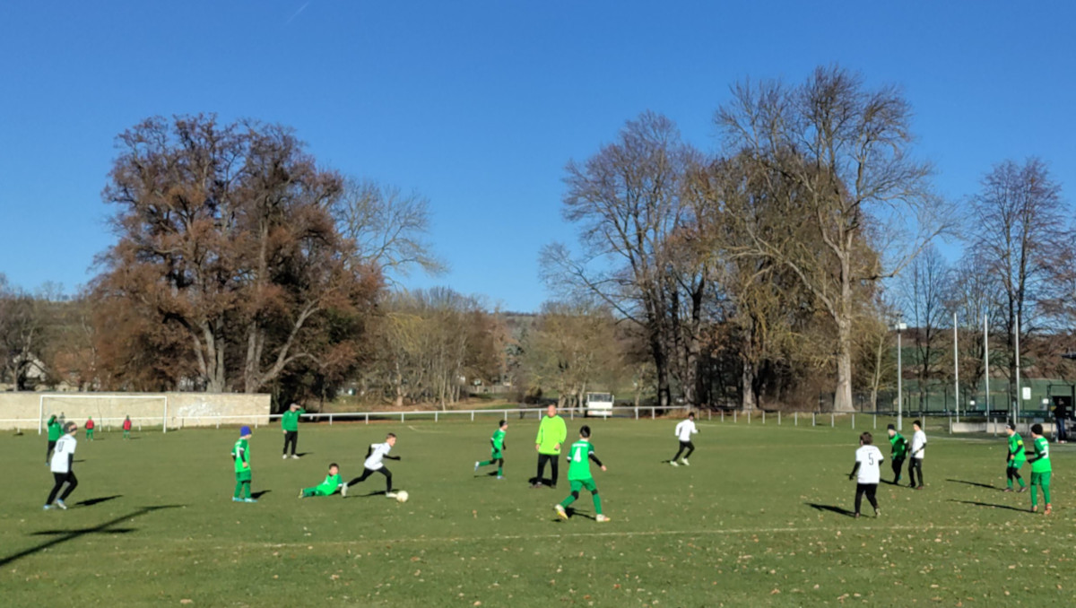 E2 fordert Spitzenreiter E2 fordert Spitzenreiter