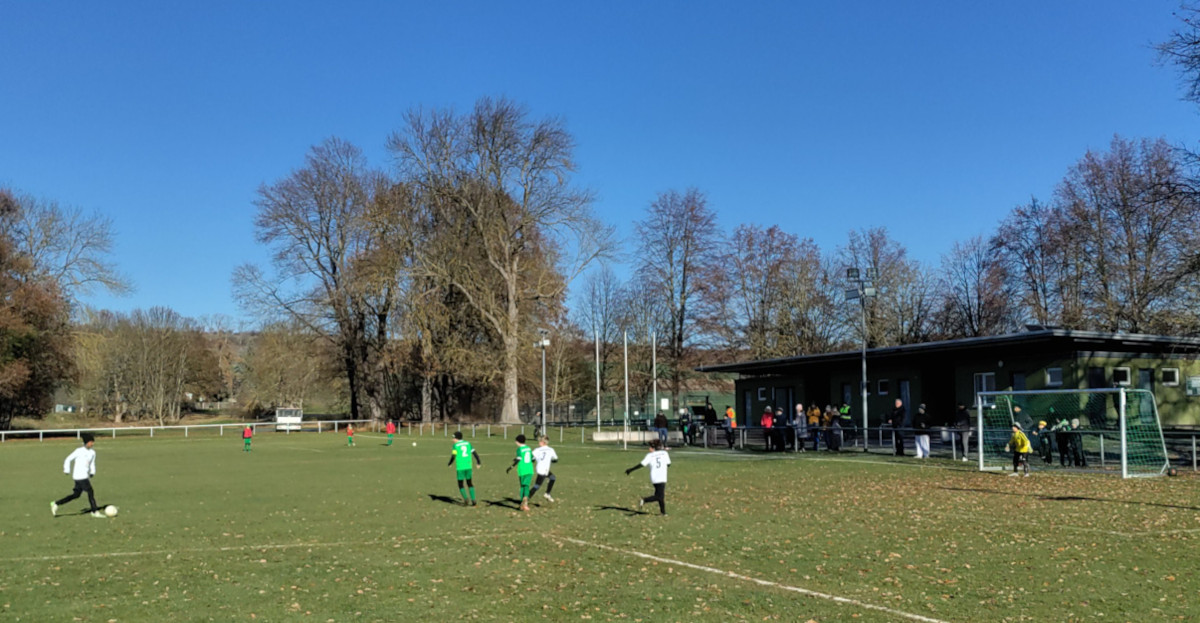 E2 fordert Spitzenreiter E2 fordert Spitzenreiter