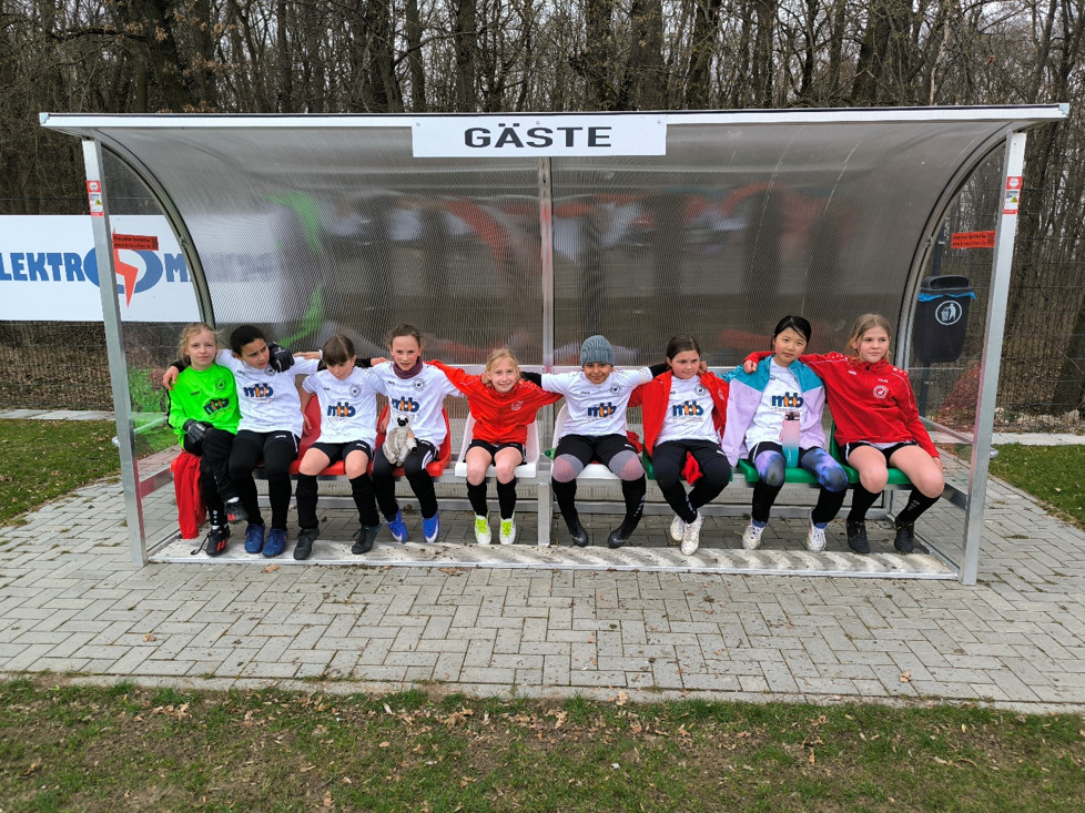 Starker Auftritt unserer E-Mädchen in Großschwabhausen Starker Auftritt unserer E-Mädchen in Großschwabhausen