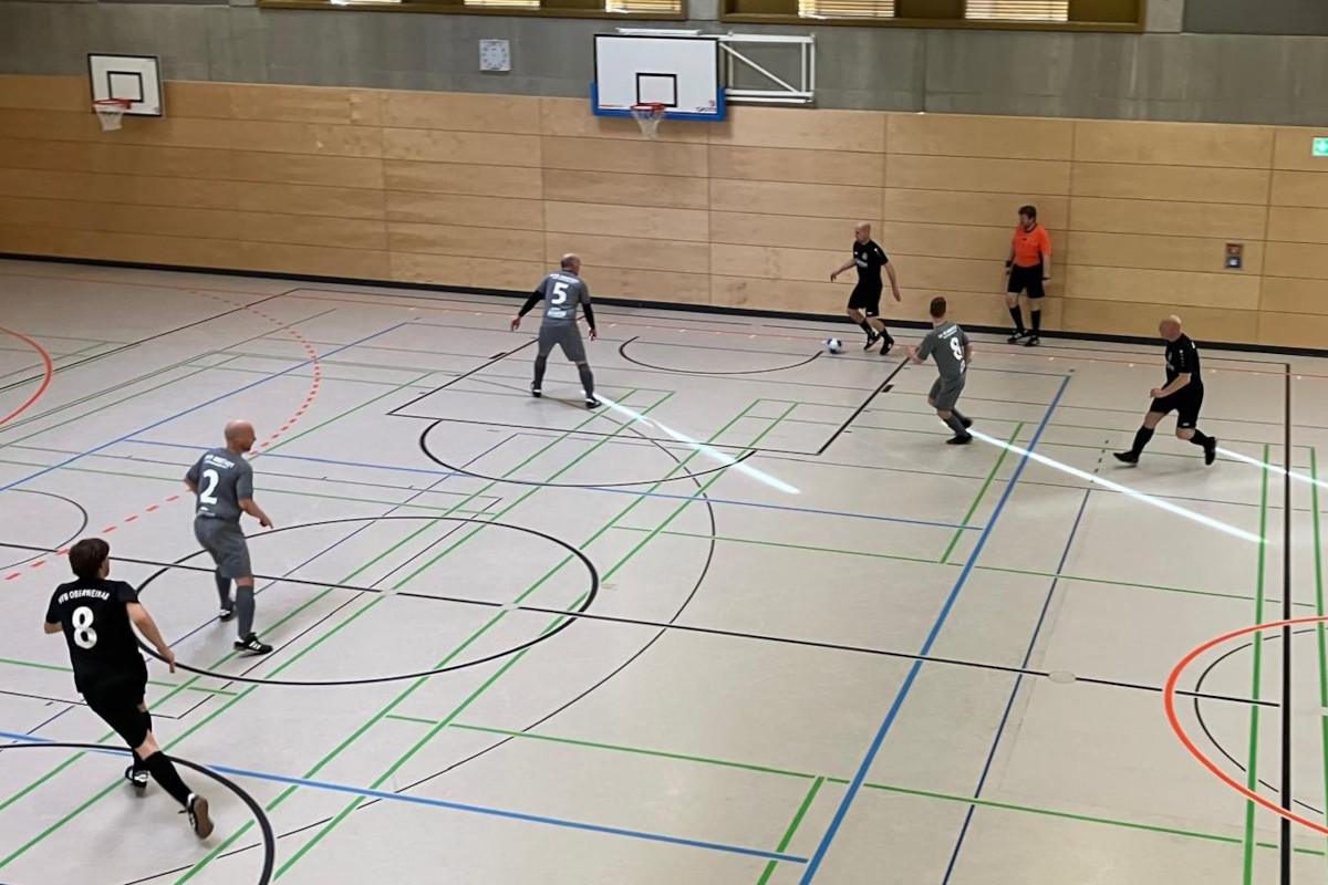 Edle Herren sind Ü40-Hallenlandesmeister!! Edle Herren sind Ü40-Hallenlandesmeister!!