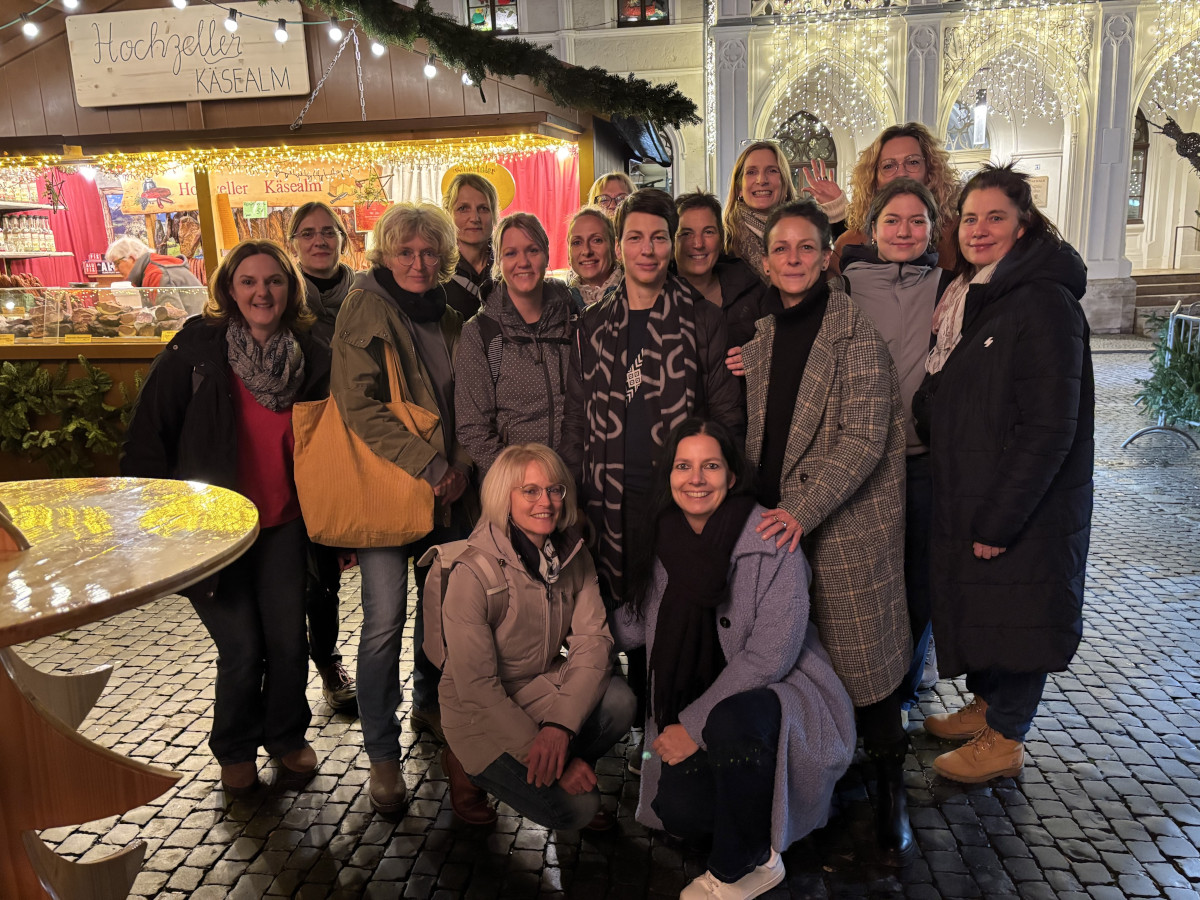 Weihnachtsfeier der Fitness Frauen