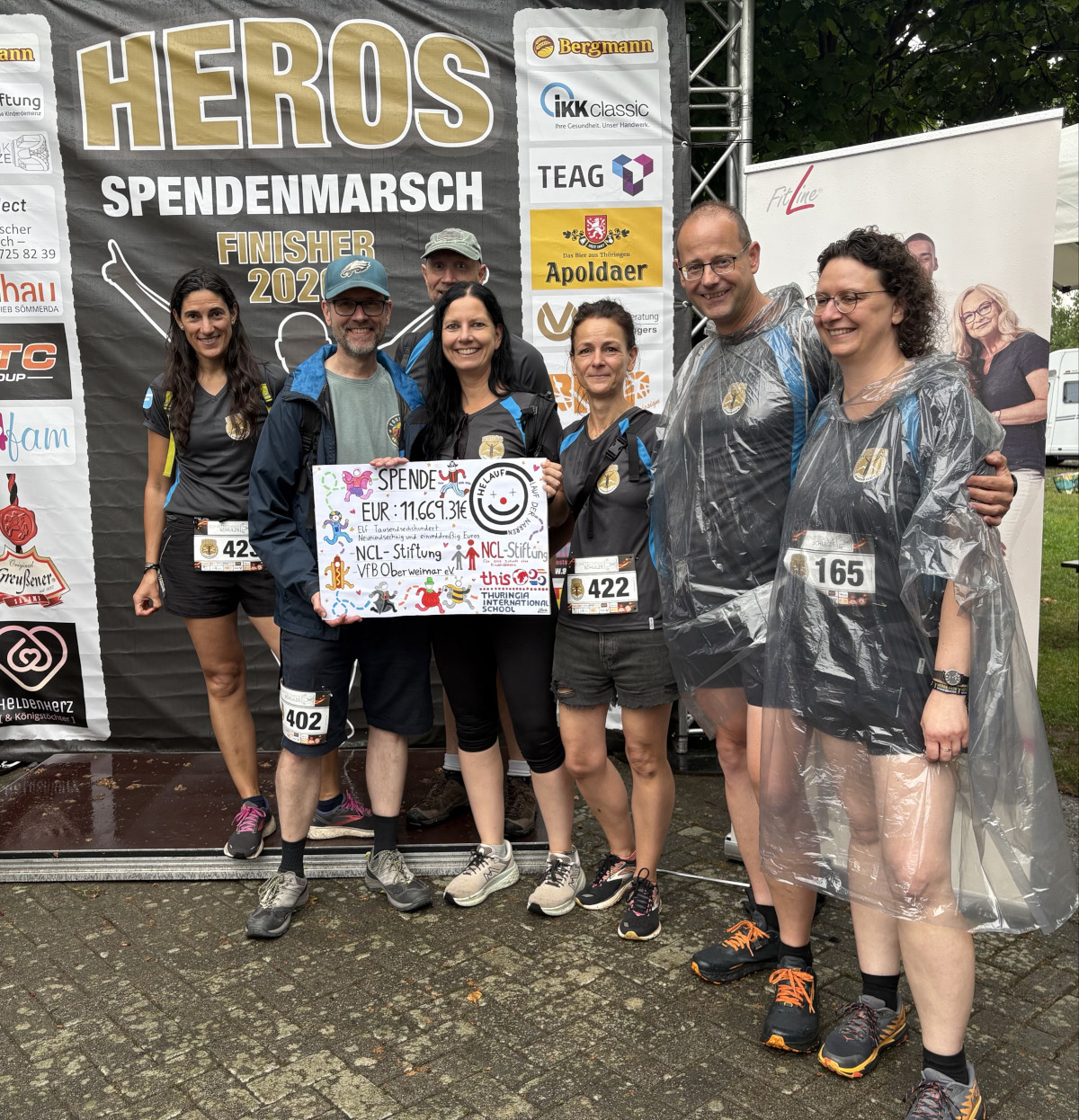 Heros Marsch - für eine Zukunft ohne Kinderdemenz Heros Marsch - für eine Zukunft ohne Kinderdemenz