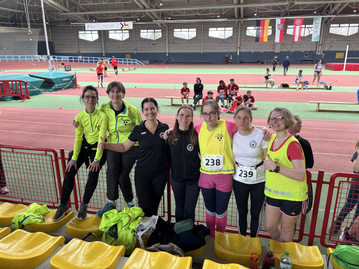 Langer Wettkampftag für den VfB Oberweimar bei der Deutschen Hallenmeisterschaft in Erfurt Langer Wettkampftag für den VfB Oberweimar bei der Deutschen Hallenmeisterschaft in Erfurt