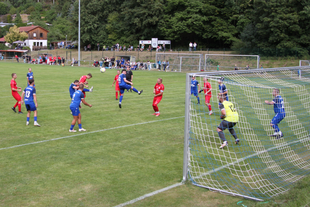 TSV 1880 Elgersburg - VfB Oberweimar 3:2 TSV 1880 Elgersburg - VfB Oberweimar 3:2