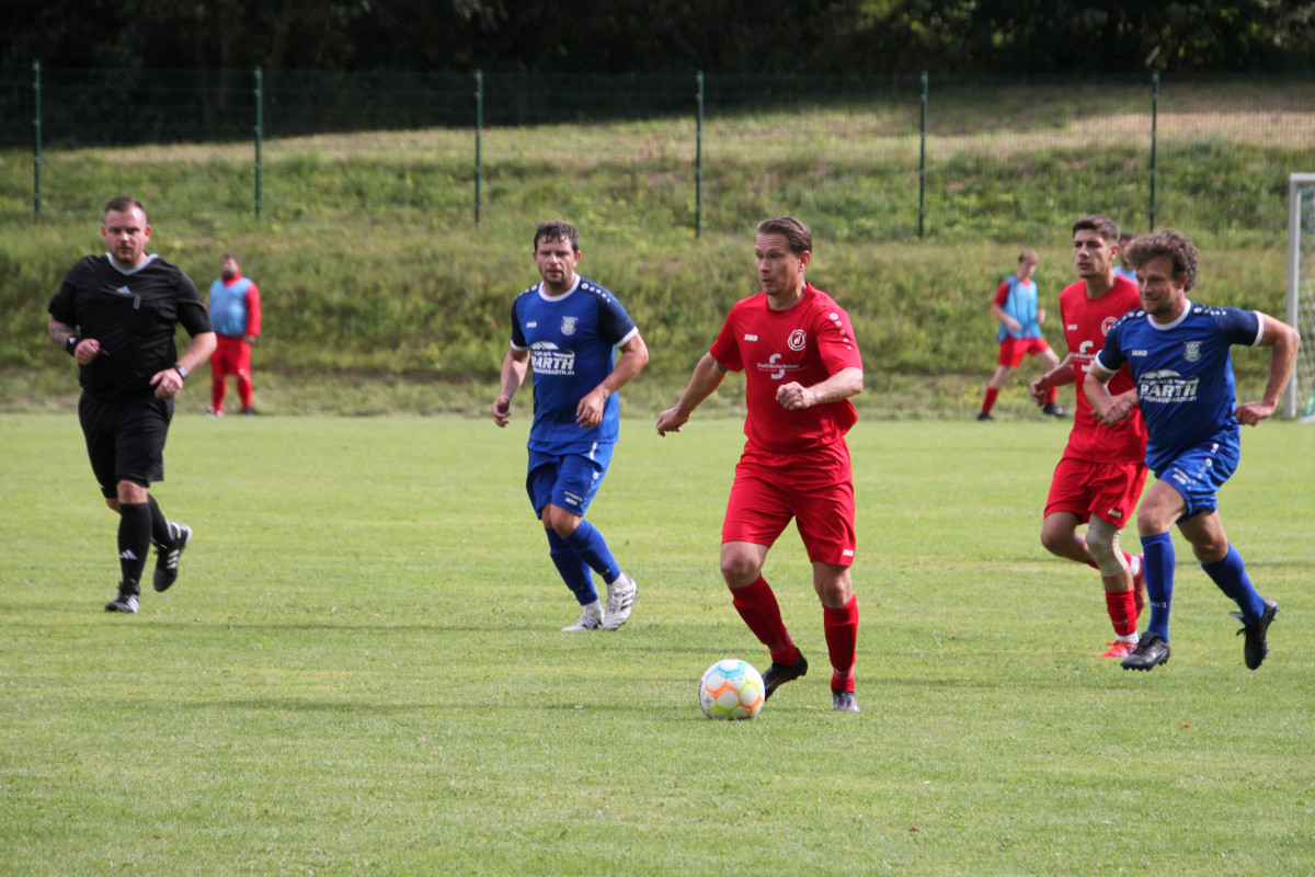 TSV 1880 Elgersburg - VfB Oberweimar 3:2 TSV 1880 Elgersburg - VfB Oberweimar 3:2