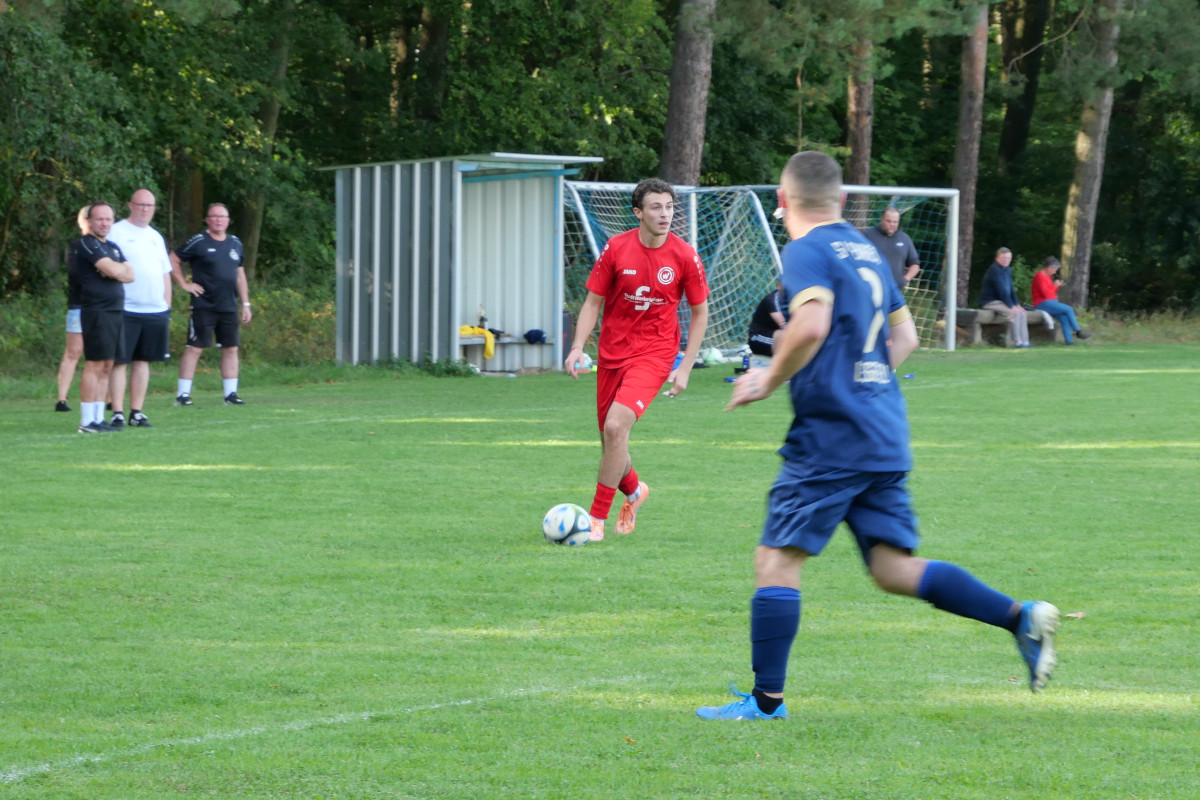Pokalspiel Einheit Legefed - VfB Oberweimar 0:10