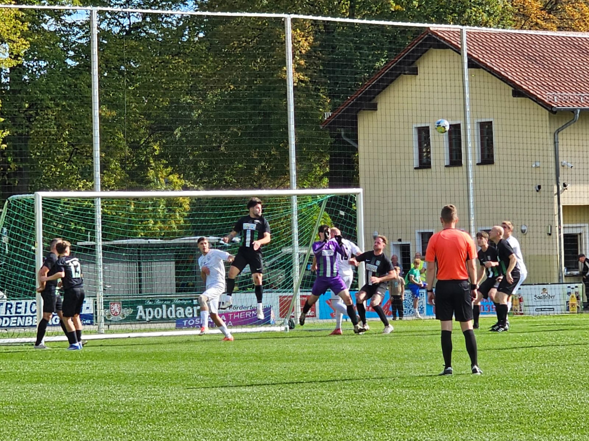 Grün Weiß Blankenhain - VfB Oberweimar 1:3