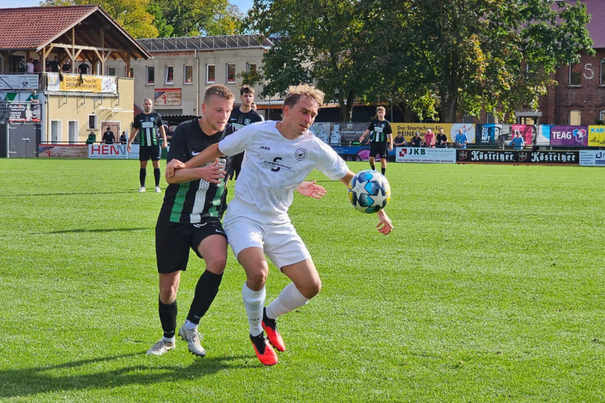Grün Weiß Blankenhain - VfB Oberweimar 1:3