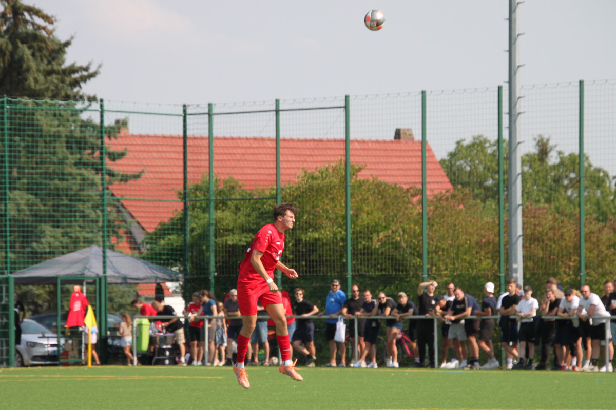 VfB Oberweimar gegen SG VfB Apolda 2:0 VfB Oberweimar gegen SG VfB Apolda 2:0